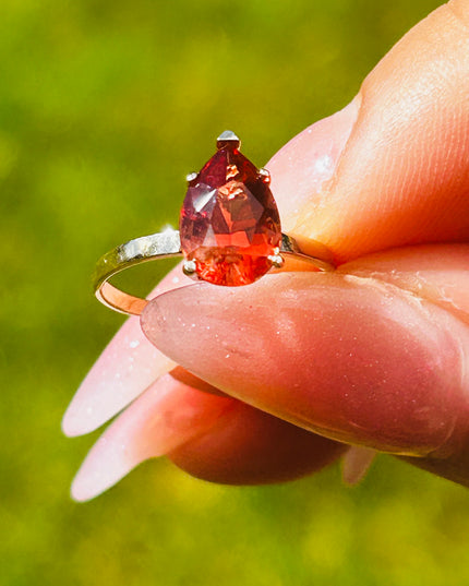 Red Oregon Sunstone Ring 1.7 Ct Pear