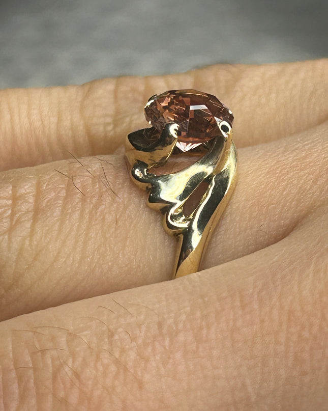 OREGON SUNSTONE RING 1.35 carat 7mm Round - Champagne, Schiller