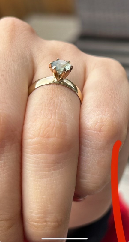 1.0 carat unheated Montana Sapphire yellow/green color change 14k gold solitaire setting