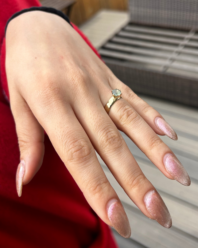 1.0 carat unheated Montana Sapphire yellow/green color change 14k gold solitaire setting