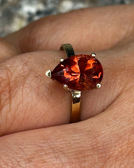 Red Oregon Sunstone Ring 1.7 Ct Pear