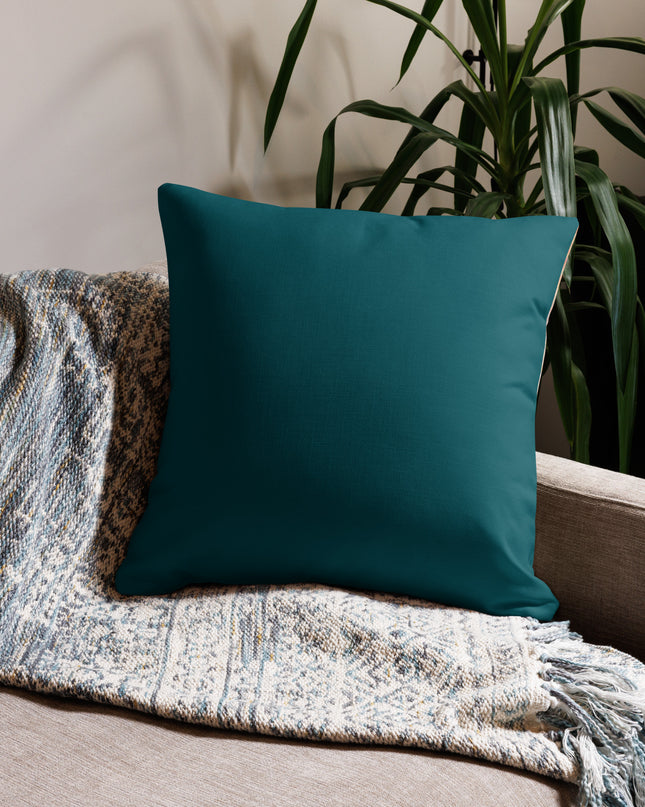 Oregon Elk in the Forest - Premium Pillow