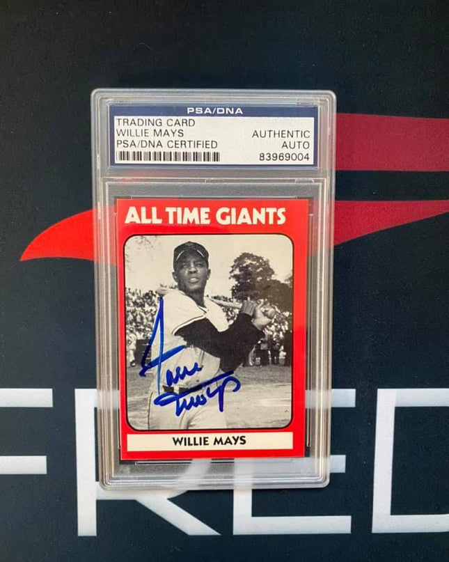 WILLIE MAYS - AUTHENTIC AUTO - ALL TIME GIANTS - PSA/DNA CERTIFIED