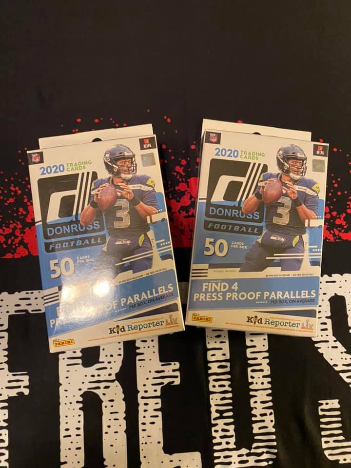 Sealed 2020 Donruss NFL Football Hanger Box 50 cards, 4 parallels