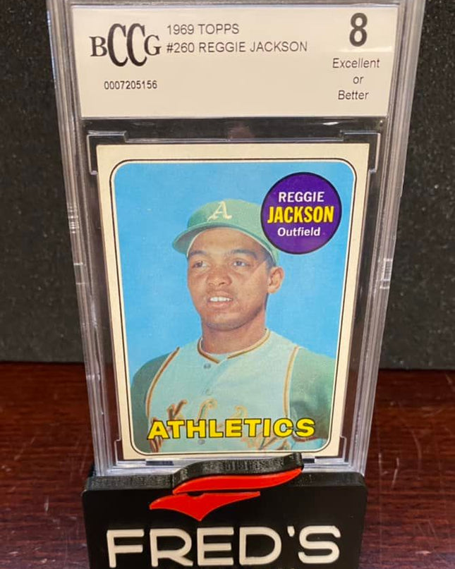 REGGIE JACKSON - 1969 TOPPS ROOKIE CARD #260 - BCCG 8