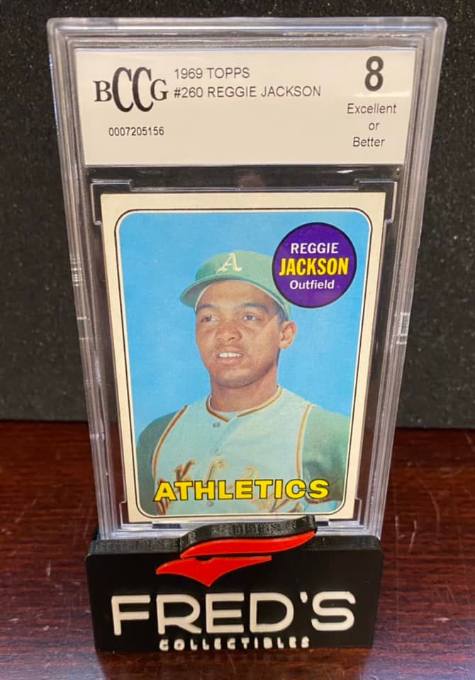 REGGIE JACKSON - 1969 TOPPS ROOKIE CARD #260 - BCCG 8