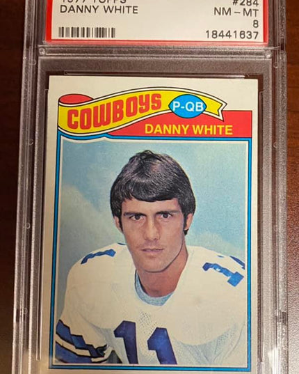 DANNY WHITE - 1977 Topps #284 RC Cowboys Rookie - PSA 8